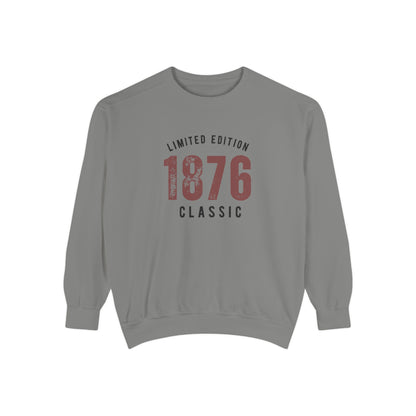 Limited Edition 1876 Classic Unisex College Crewneck Sweatshirt | Vintage College Retro Graphic Pullover